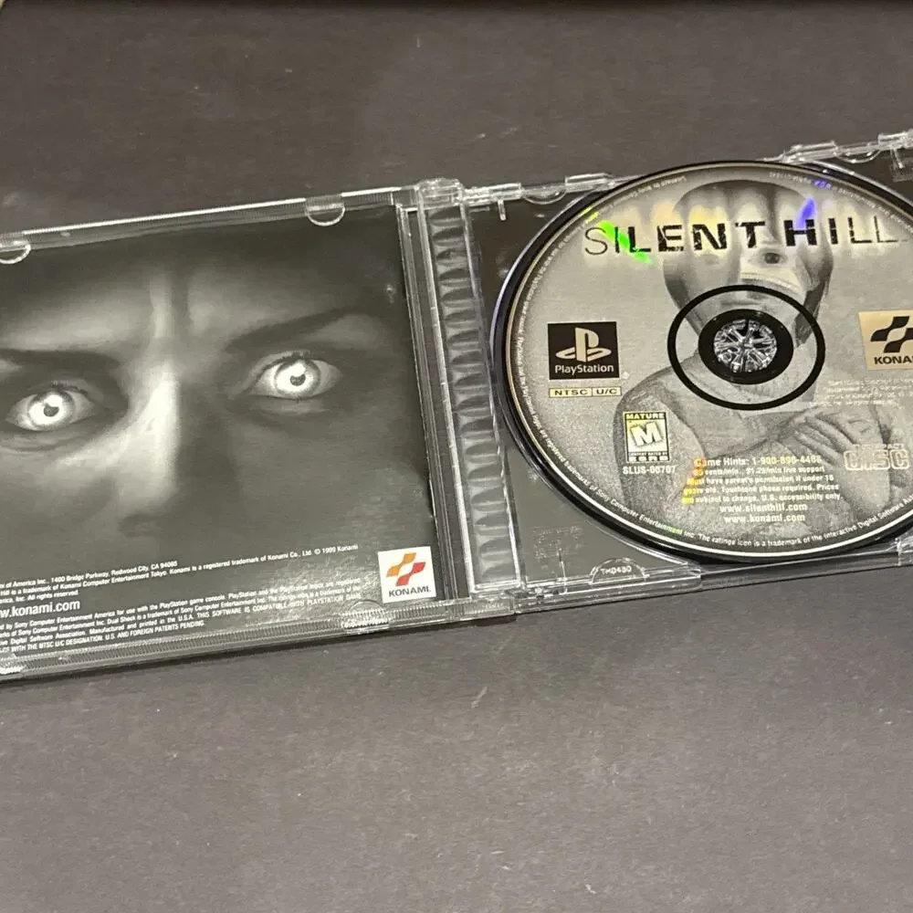 Silent Hill PS1 1999 Black Label CIB Reg Card One Owner Excellent SLUS-00707